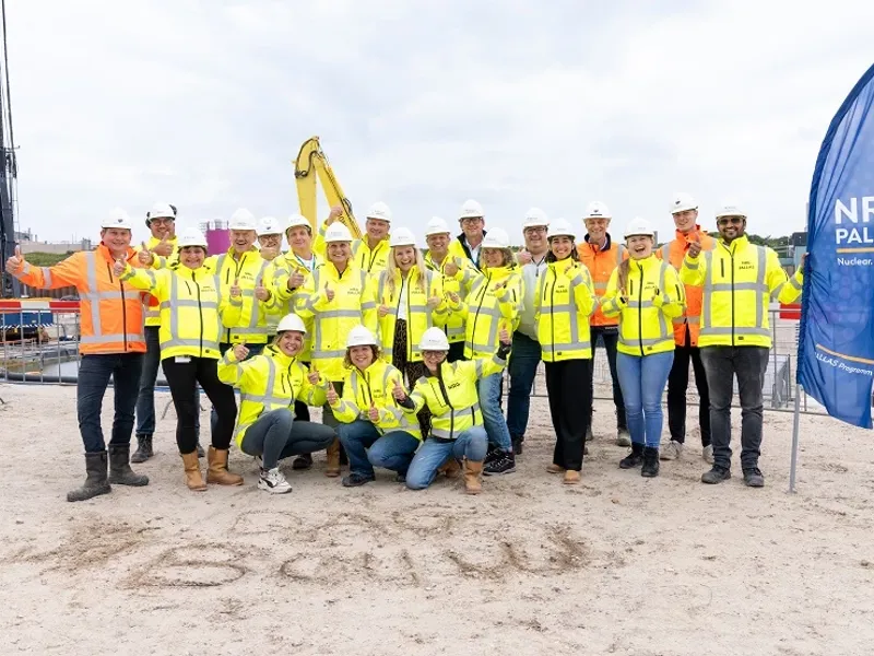 Pallas Team On Construction Site Web
